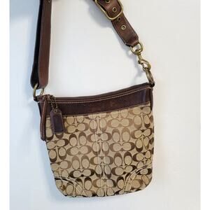 Coach 10403 Legacy Brown Signature Hobo Shoulder Bag EUC Clean Leather Canvas